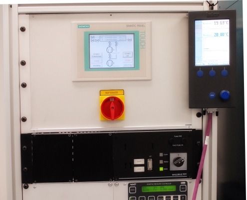 High vacuum thermocycling